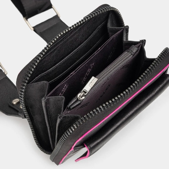 VELEZ Black Cattle Leather Crossbody Wallet Bag - Picture 2 of 16